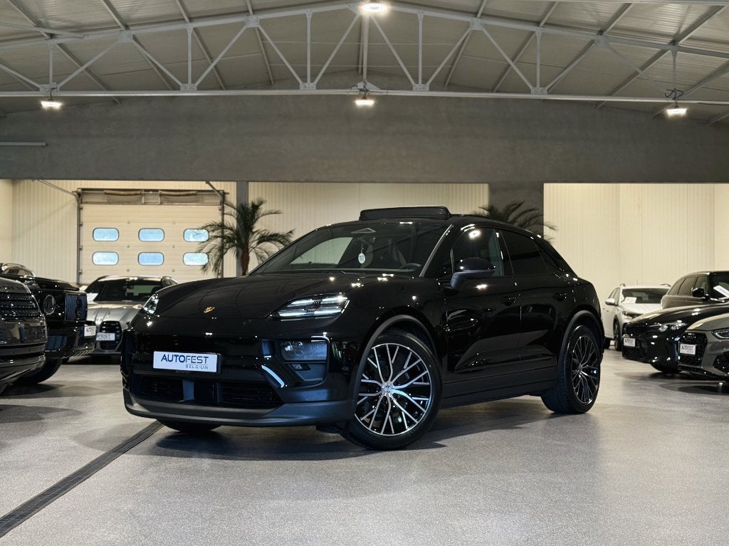 Porsche Macan Electric Performance - Garantie, Auto's, Zwart, Zwart, Leder, 5 zetels
