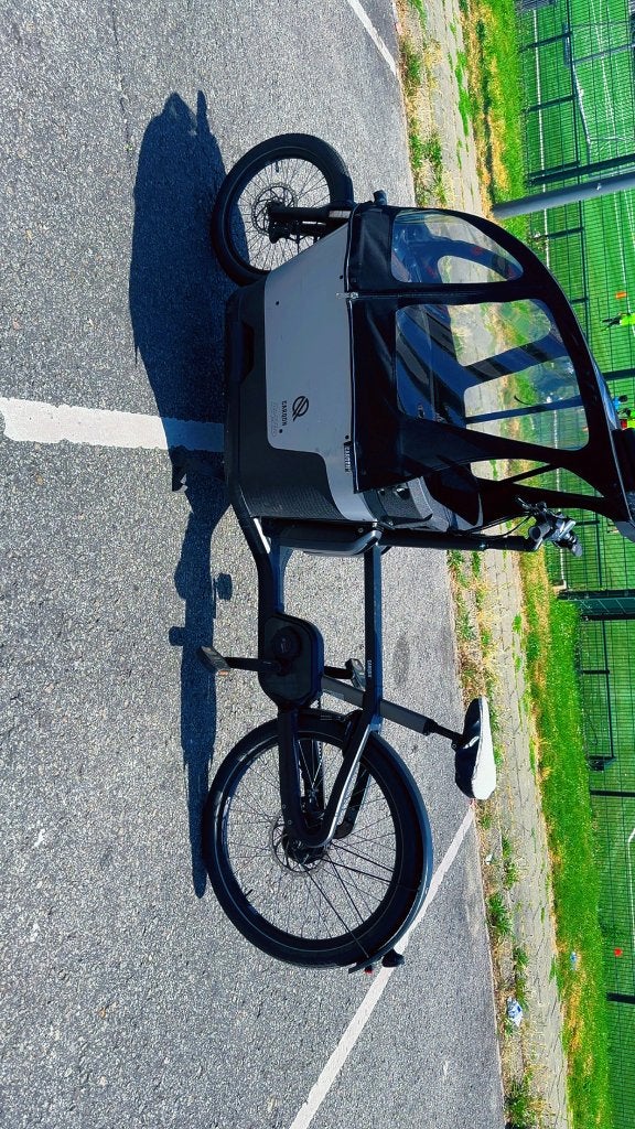 Vélo cargo carqon, Vélos & Vélomoteurs, Vélos | Vélos avec bac, Comme neuf, Autres marques, Électrique, Bâche, Frein à disque