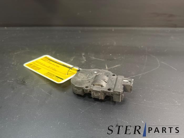 Moteur pas à pas d'un Mercedes C-Klasse, 3 mois de garantie, Utilisé, -, -