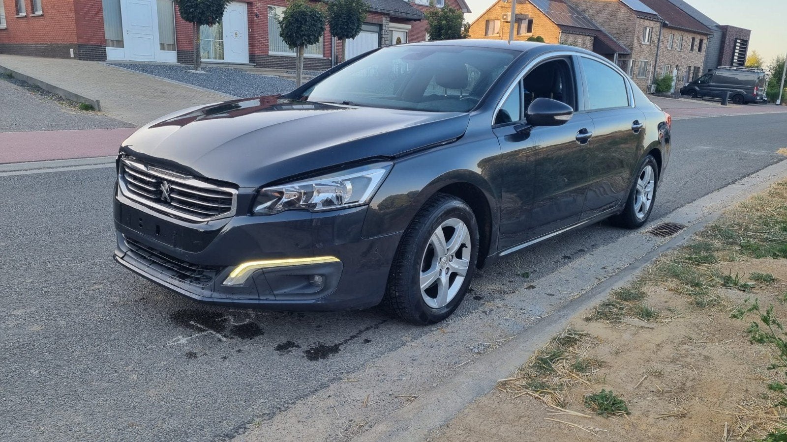 Peugeot 508  automatic. 1.6hdi. euro6. klein ONGEVAL, Cuir, Achat, Airbags, Particulier