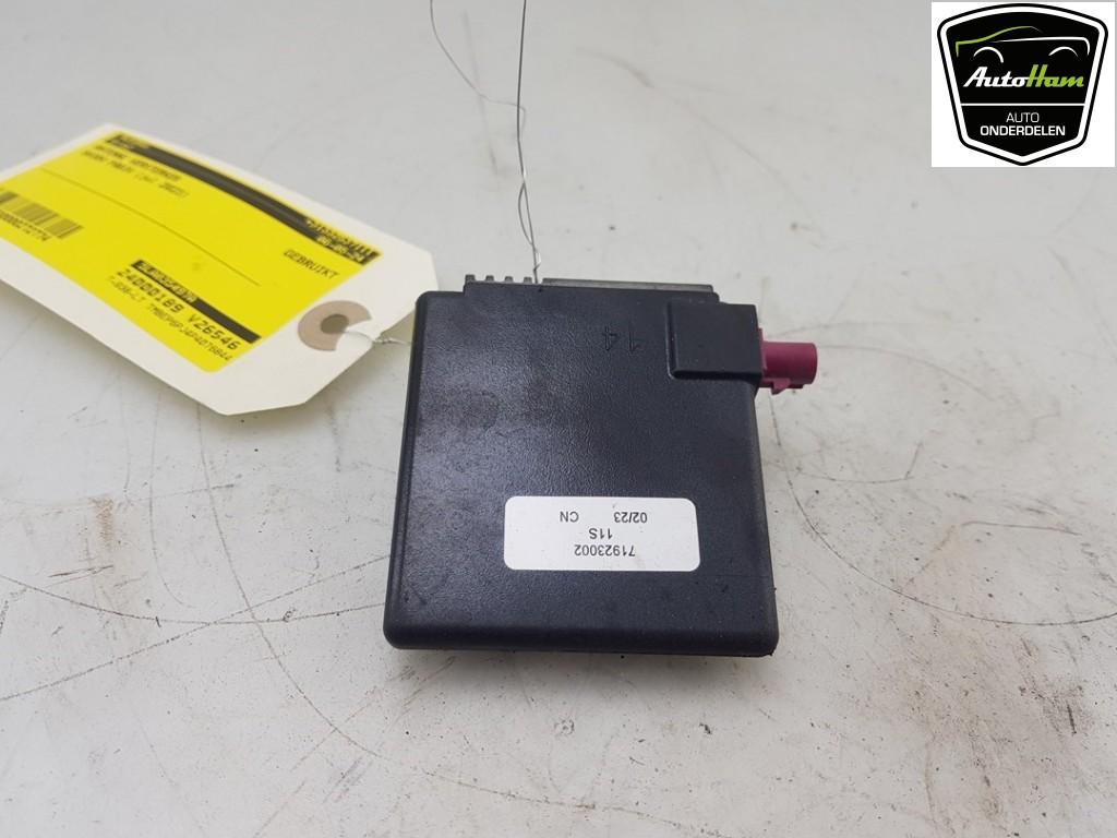 ANTENNE VERSTERKER Skoda Fabia IV (PJ3) (|5LA035497A|), Dhr. J. Ham, Gebruikt, Administratie@autoham.nl, Skoda