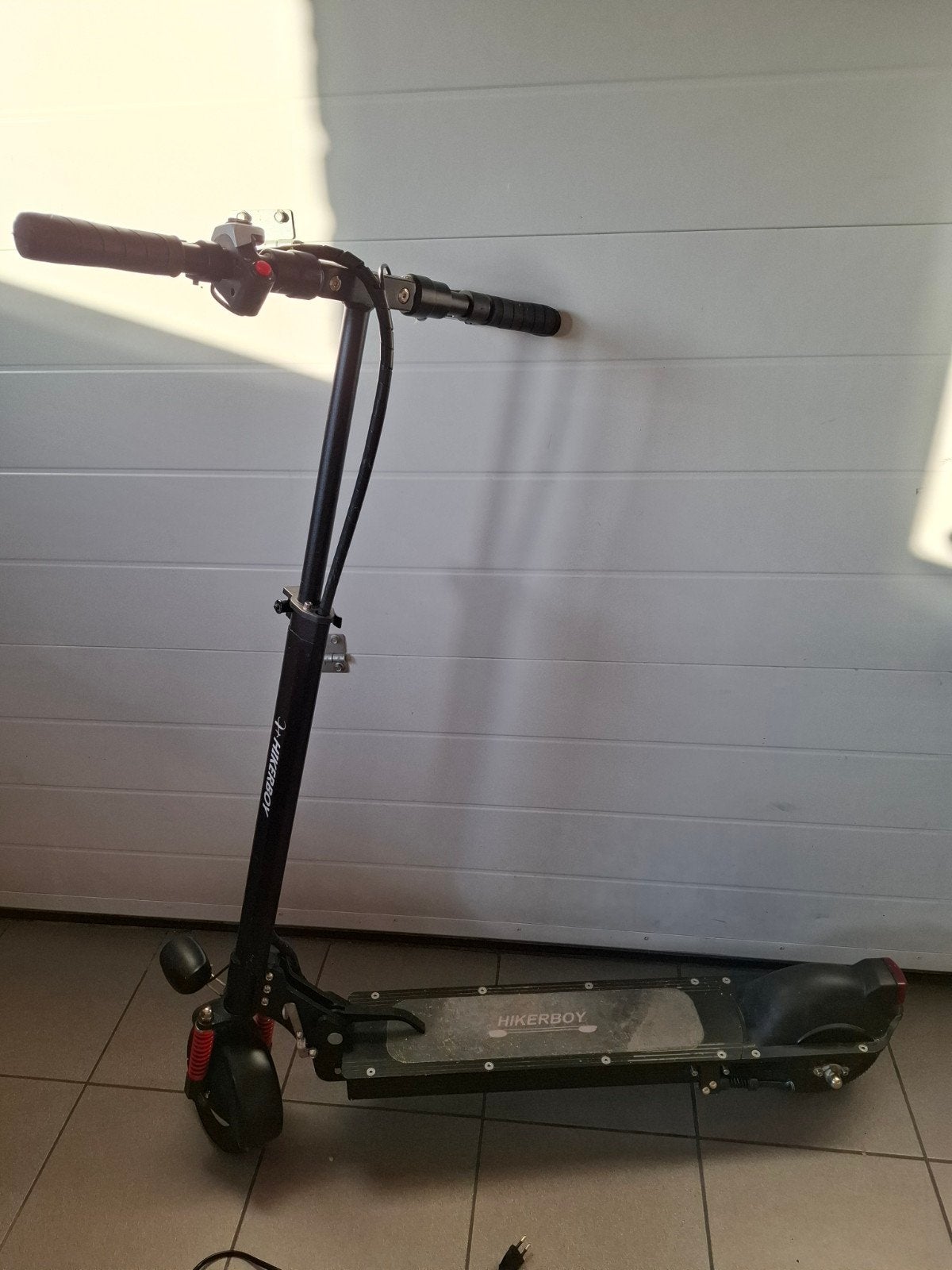 Elektrische step Hikerboy, weinig gebruikt., Fietsen en Brommers, Steps, Ophalen