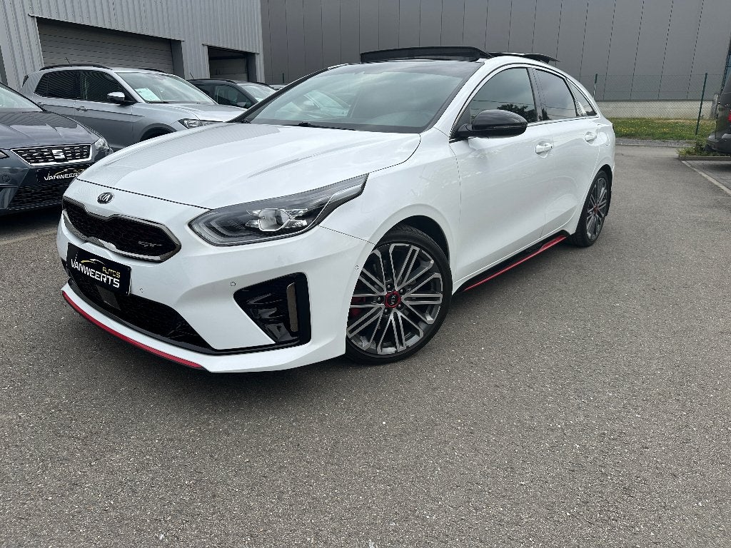 Kia ProCeed GT, 1.6 benzine AUTOMAAT 204 PK, Pano dak, Autos, Kia, Euro 6, Entreprise, Automatique, 600 kg