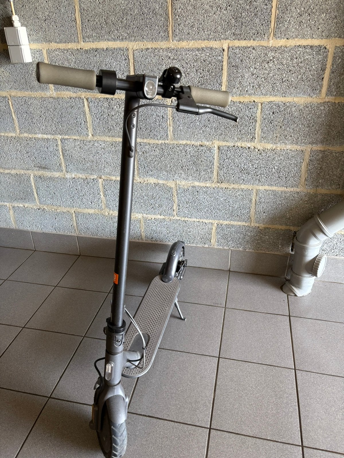 Trotinette électrique, Vélos & Vélomoteurs, Trottinettes, Enlèvement, Utilisé, Autres types