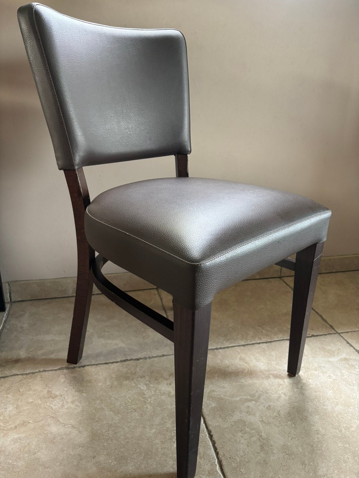 8 stoelen, Ophalen, Kunststof, Gebruikt, Bruin
