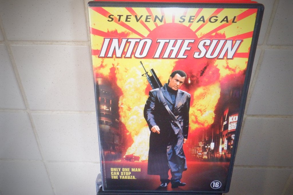DVD Into the Sun (Steven Seagal), CD & DVD, Espagnol, Action, Comme neuf, À partir de 16 ans