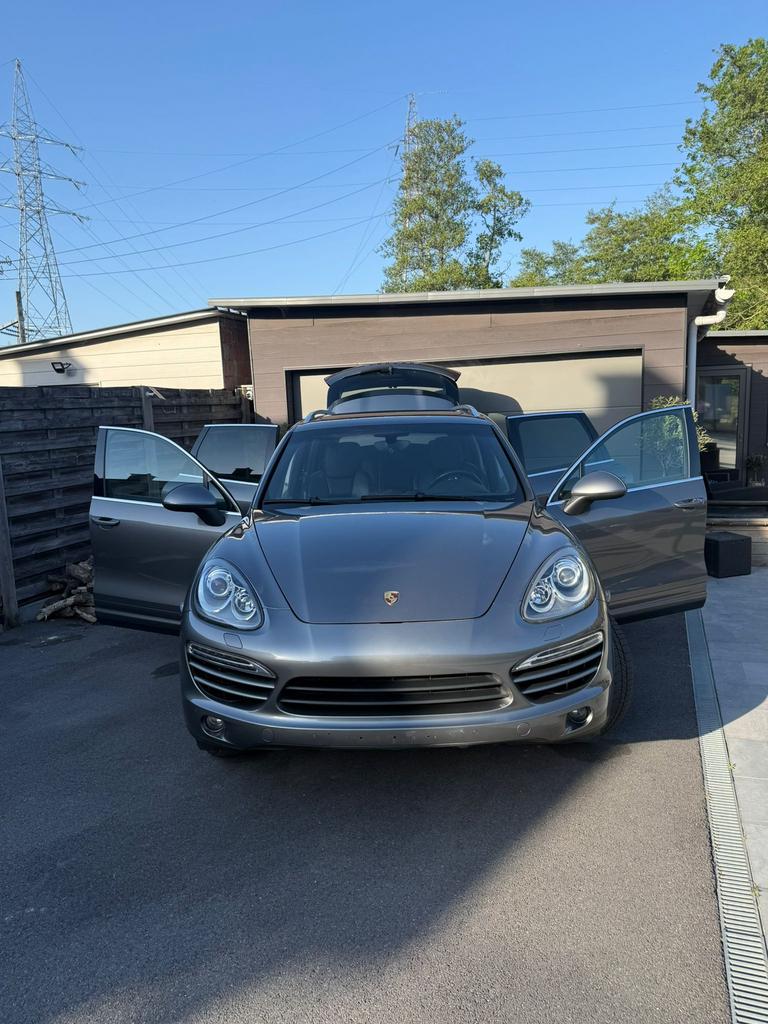 Porsche cayenne 2012 3.0L diezel full option, Autos, Cuir, Achat, 155 kW, Entretenue par le concessionnaire