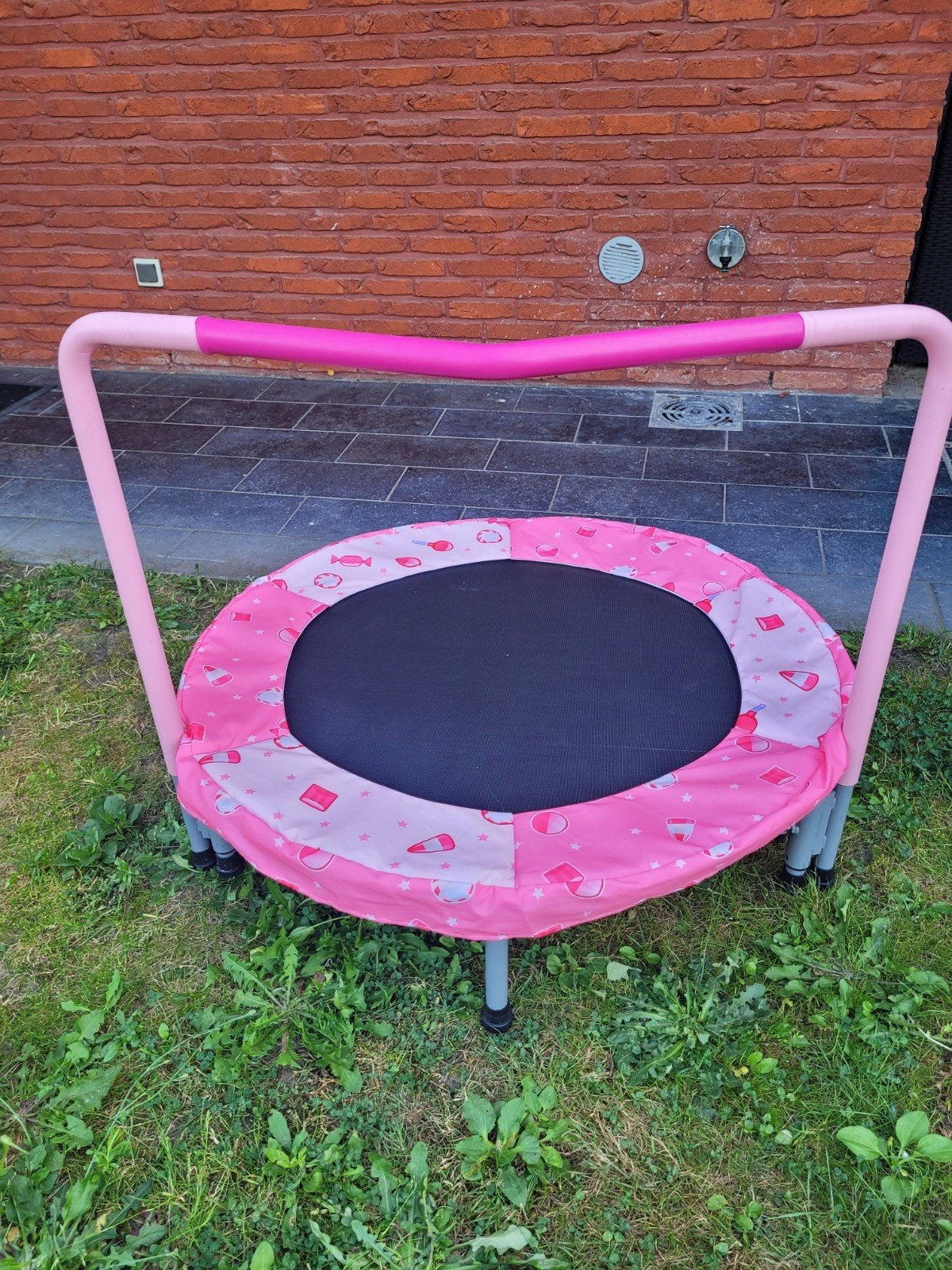 Kindertrampoline binnen of buiten, Ophalen, Zo goed als nieuw