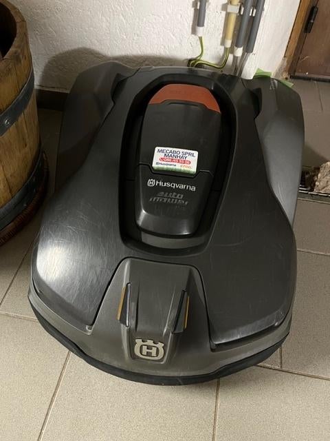 Robot tondeuse Husqvarna 430X, Enlèvement, Utilisé, 20 à 25 cm, Husqvarna