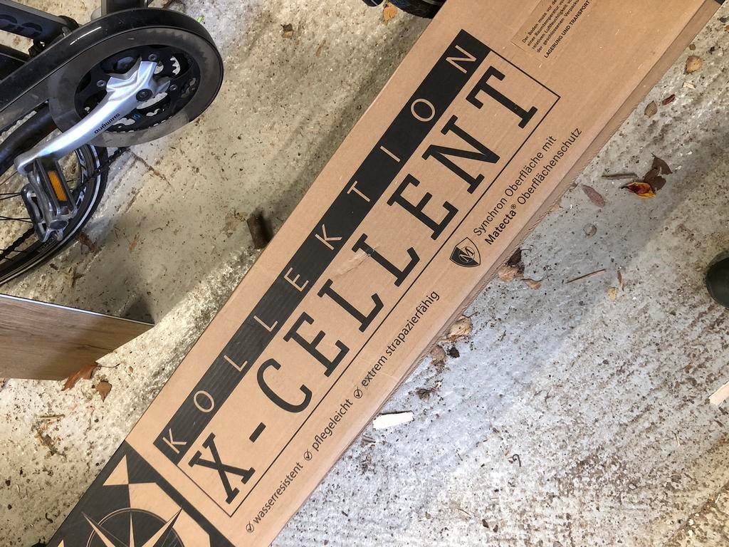 6 gesloten pakken klikvinyl, Doe-het-zelf en Bouw, Hout en Planken, Ophalen, Nieuw