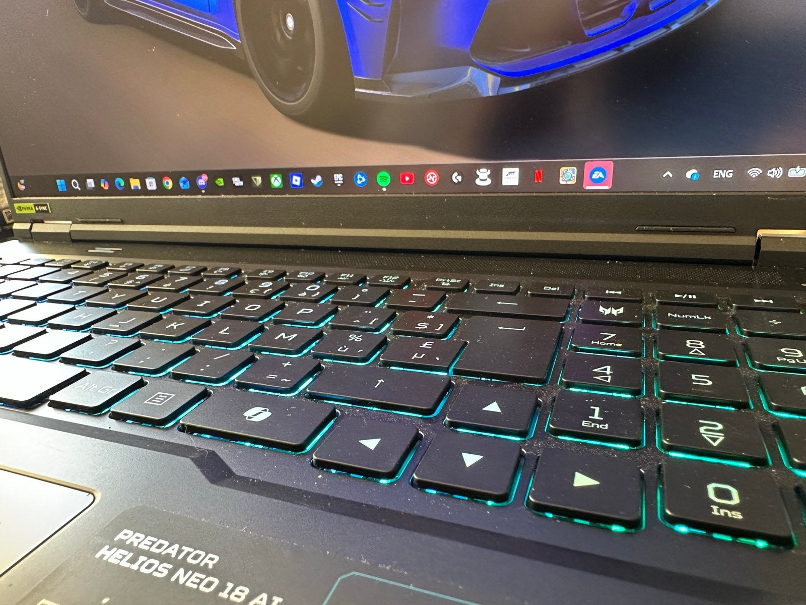 Acer Predator Helios Neo 18 RTX 5070, Computers en Software, Desktop Pc's, Ophalen, Zo goed als nieuw