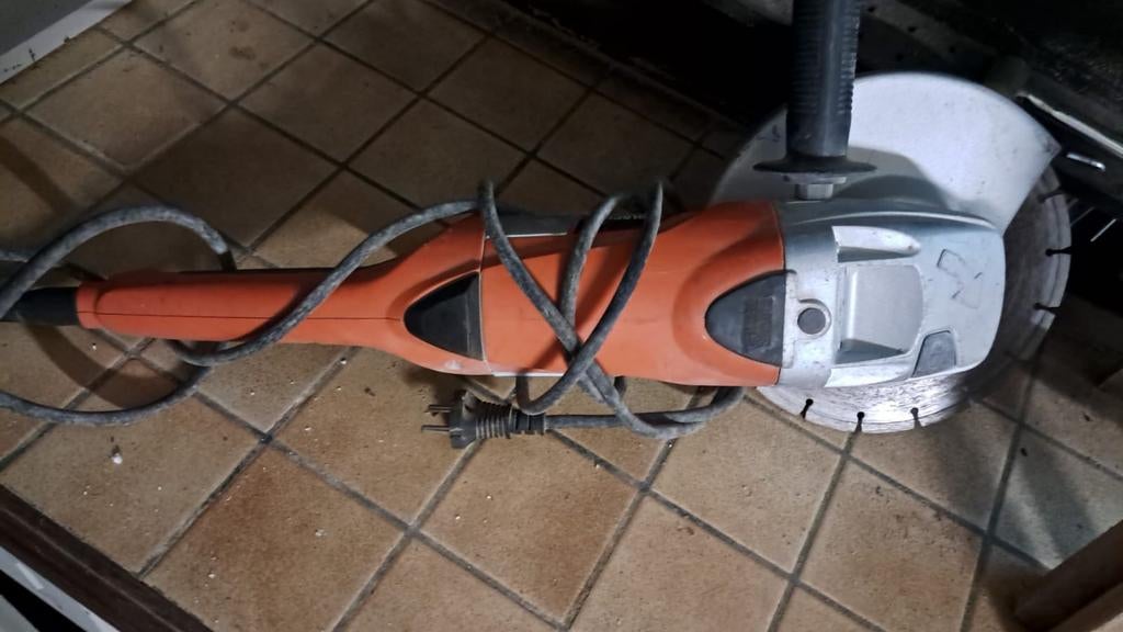 Grande disqueuse BLACK+DECKER – puissante et fiable, Enlèvement