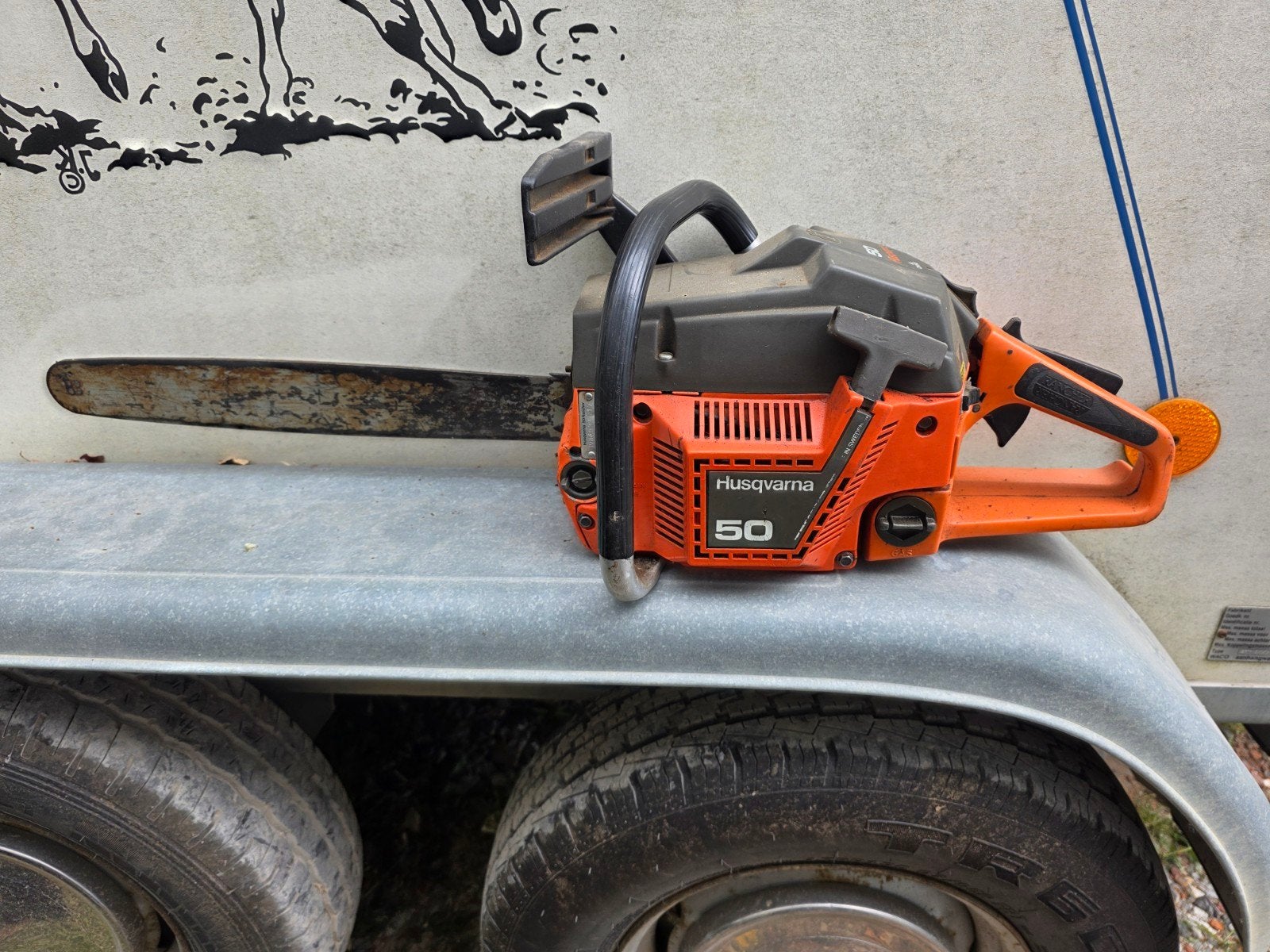Husqvarna 50 kettingzaag, Ophalen