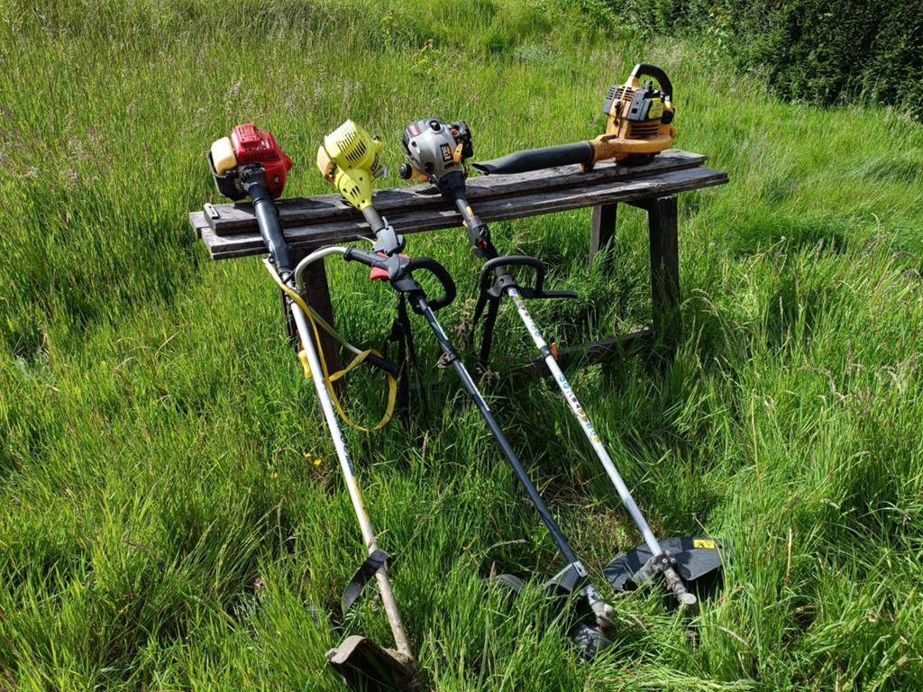 Lot débroussailleuses et souffleur thermiques, Ophalen