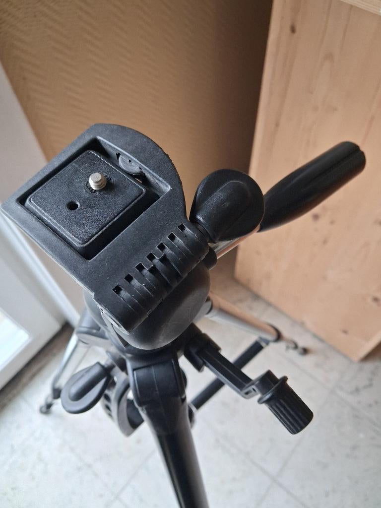 Bilora 672 Profilo-N 2 statief, Zo goed als nieuw, Minder dan 150 cm, Met balhoofd, Ophalen of Verzenden