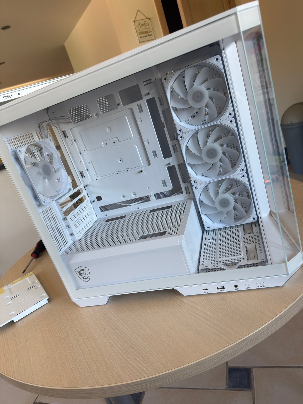MSI MAG PANO M100R PZ PC-behuizing (wit), Ophalen of Verzenden, Zo goed als nieuw