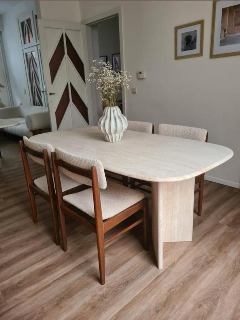 Vintage Traventin eettafel, Ophalen
