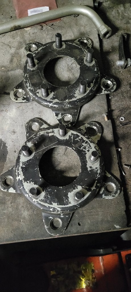 Adaptors 5x205 naar 5x130, Ophalen