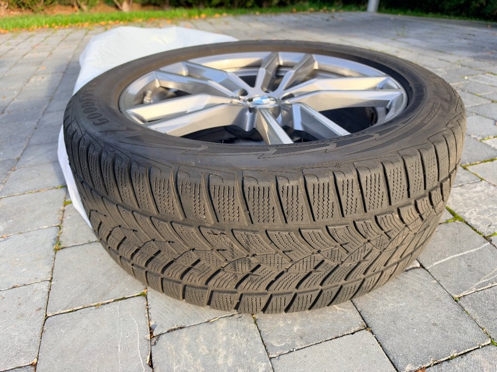 Winterwielen in uitstekende staat, Velg(en), Winterbanden, Personenwagen, Ophalen