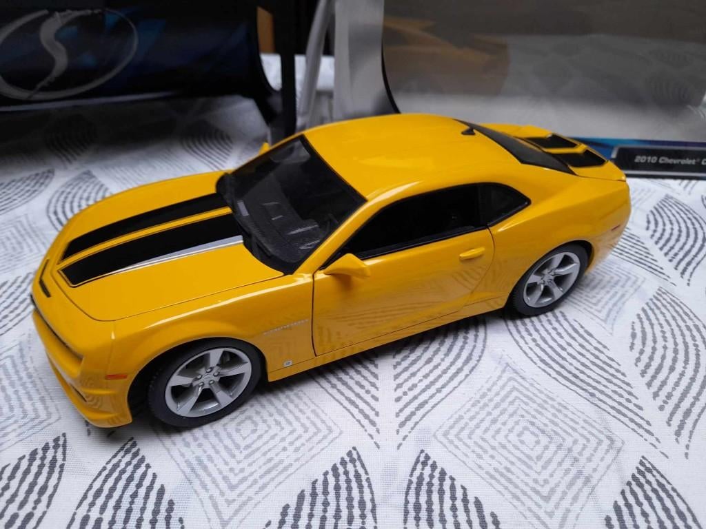 Chevrolet Camaro 1/18., Hobby & Loisirs créatifs, Voitures miniatures | 1:18, Enlèvement ou Envoi, Maisto
