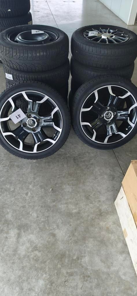 4 jantes Citroën ds3 avec pneu continental 205/45/R17, Autos : Pièces & Accessoires, Pneus & Jantes, Enlèvement, Jante(s)