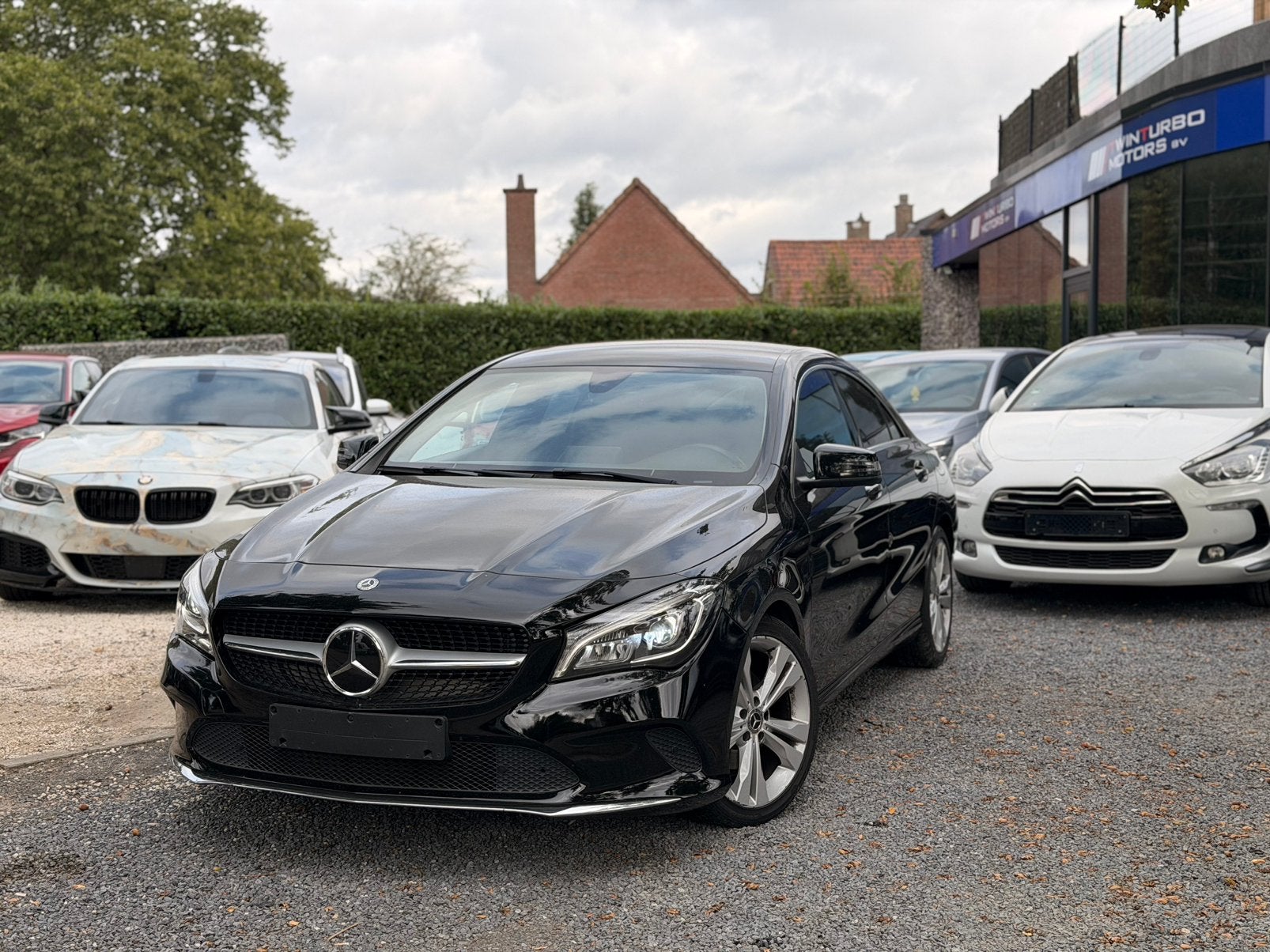 Mercedes CLA 180d Diesel euro6 Excellent état, Achat, Entreprise, Noir, 5 portes