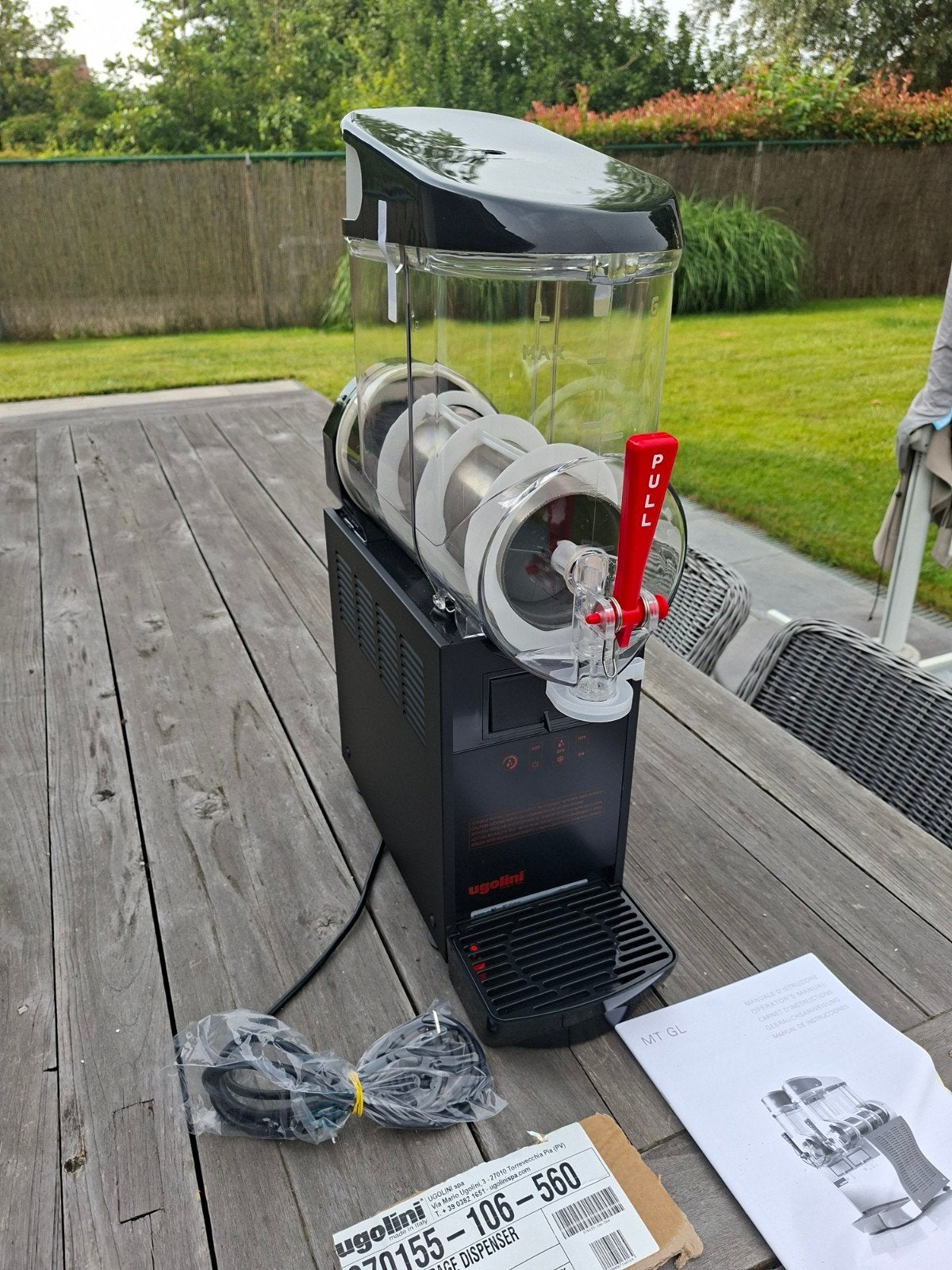 Slushee machine Ugolini MT 1 G Nieuw, Elektronische apparatuur, IJsmachines, Nieuw, Ophalen