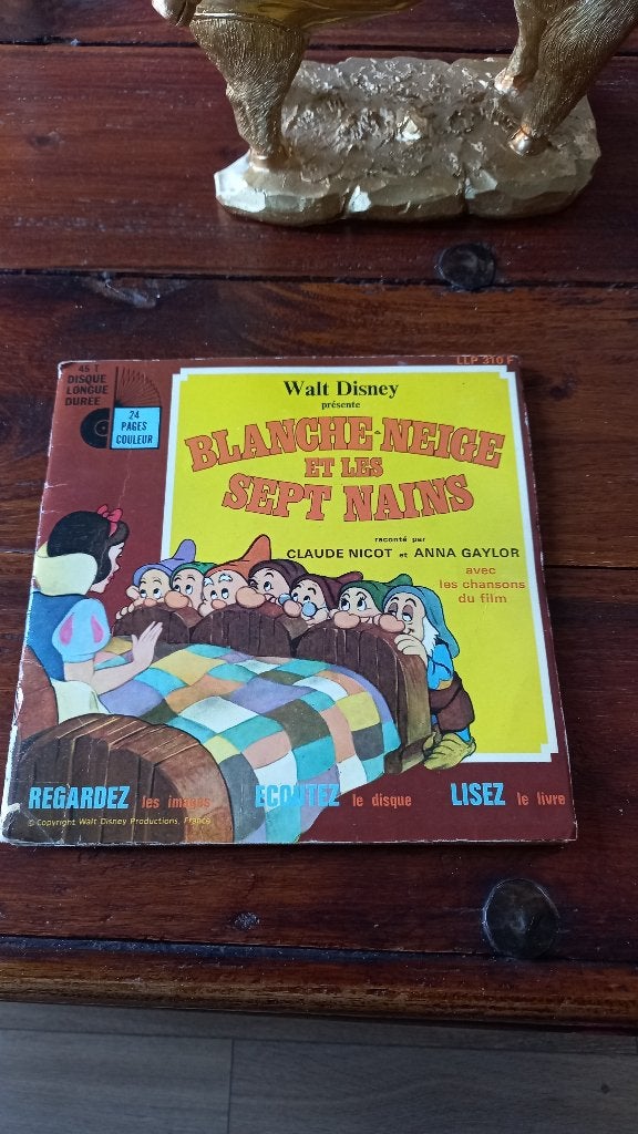 vinyl (45T) disney "blanche neige et les 7 nains", Collections, Enlèvement, Comme neuf, Autres types