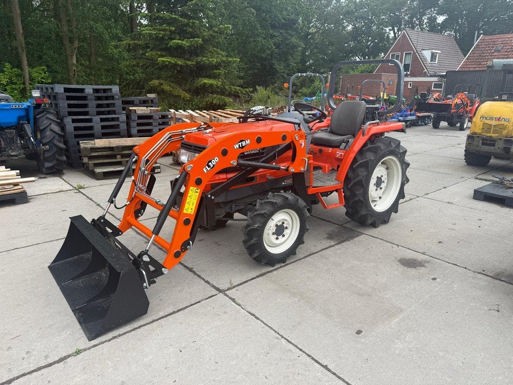 Kubota GL261 met voorlader, Overige typen