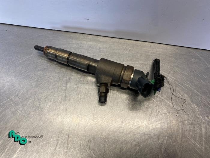 Injecteur (diesel) d'un Citroen C4 Cactus (C4 Cactus 14-), -, 3 mois de garantie, Utilisé, -