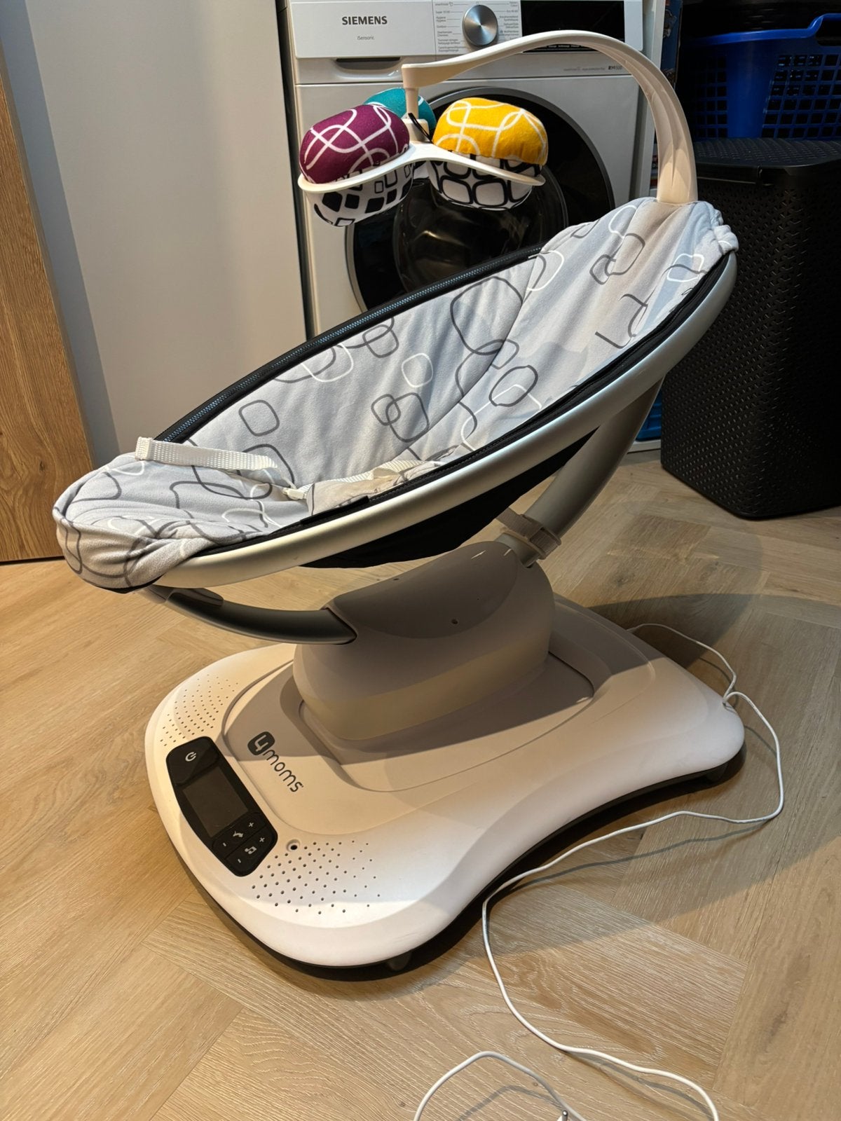 Mamaroo, Kinderen en Baby's, Gebruikt, Schommelstoel, Met gordel(s) of riempje(s), Ophalen