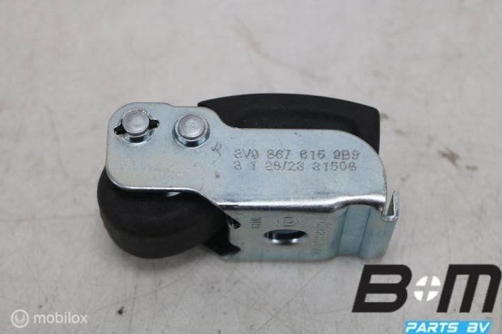 Bevestigingshaak tas Skoda Superb combi 3 3V9867615, Gebruikt