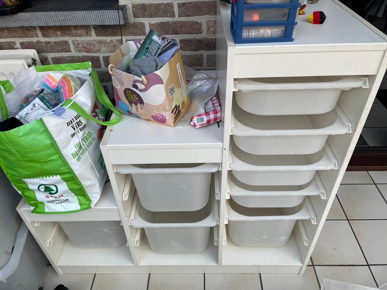 Trovit kast ikea voor opbergruimte, Huis en Inrichting, Ophalen, Gebruikt