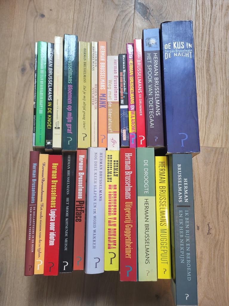 25 boeken Herman Brusselmans, waarvan 14 gesigneerd, Boeken, Ophalen