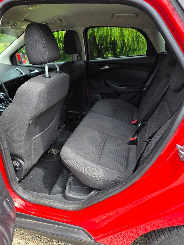 Ford Focus, bj 11.2015, Auto's, Stof, 4 cilinders, 1900 kg, 5 deurs