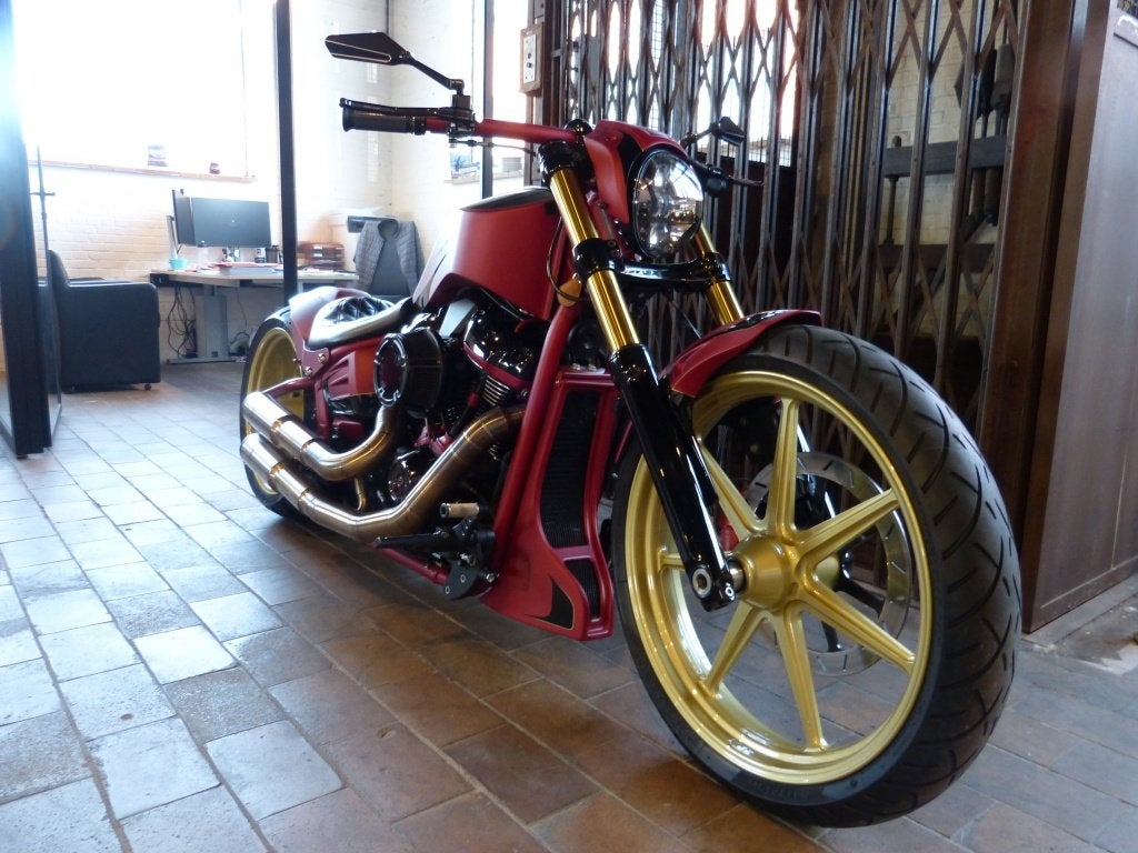 Harley-Davidson SOFTAIL FXBRS Breakout, Info@freedom-machines.be, Gentweg 32
9940  Evergem, Harley-Davidson, Entreprise
