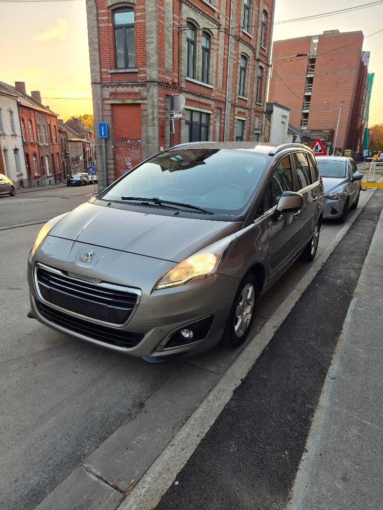 Peugeot 5008 de 2016 EURO 6, Autos, Achat, Euro 6, Volant multifonction, 7 places