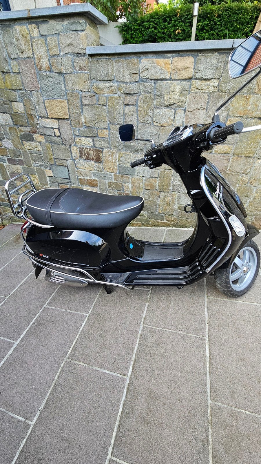 Piaggio Vespa S 125 noir avec pack chrome, Occasion, Permis Moto A1 minimum, 1 cylindre, Automatique