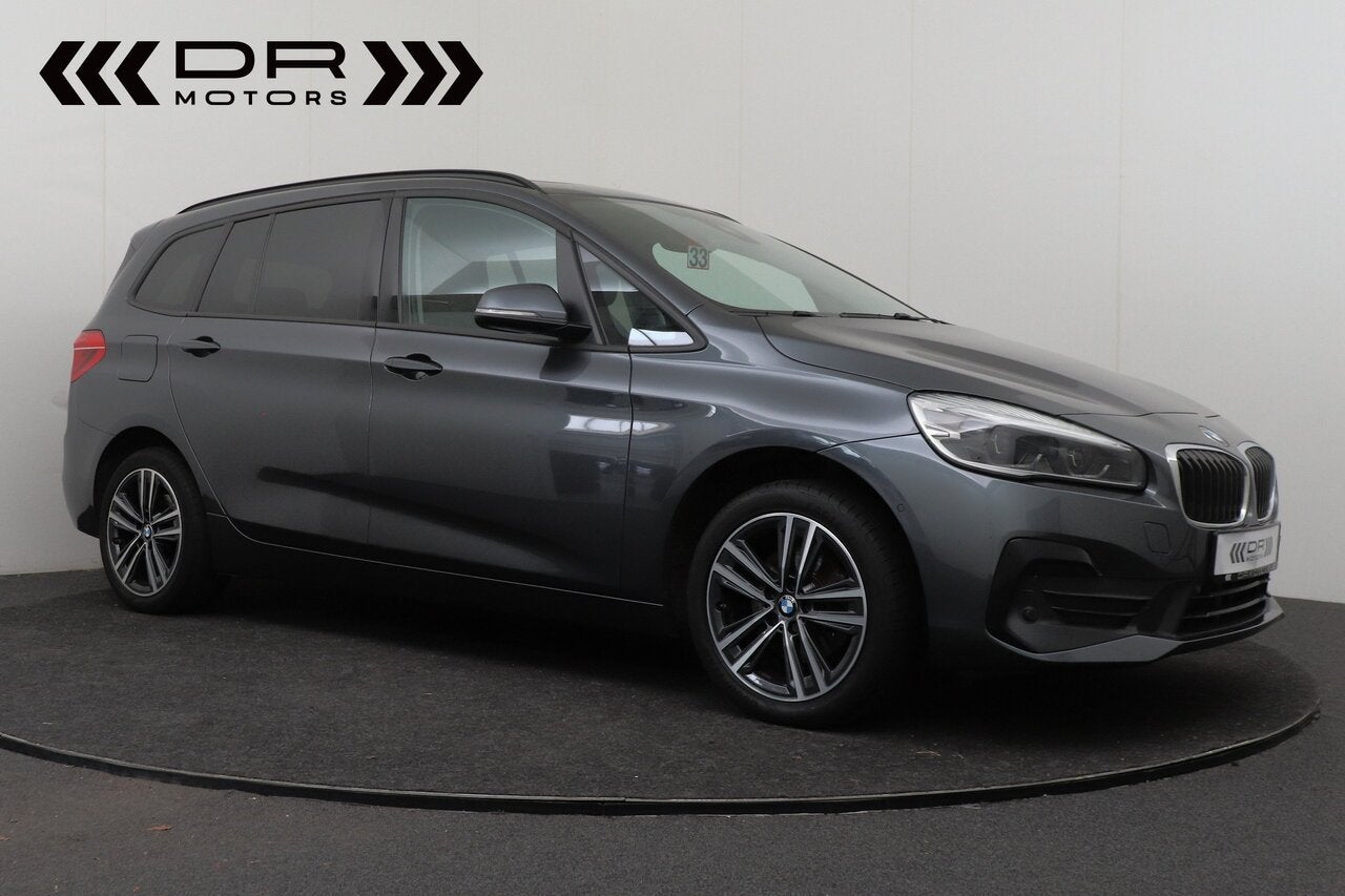 BMW 216 dA GRAN TOURER - PANODAK - LEDER - NAVI -  COMFORT, Monovolume, 2 Reeks, 107 g/km, Bedrijf