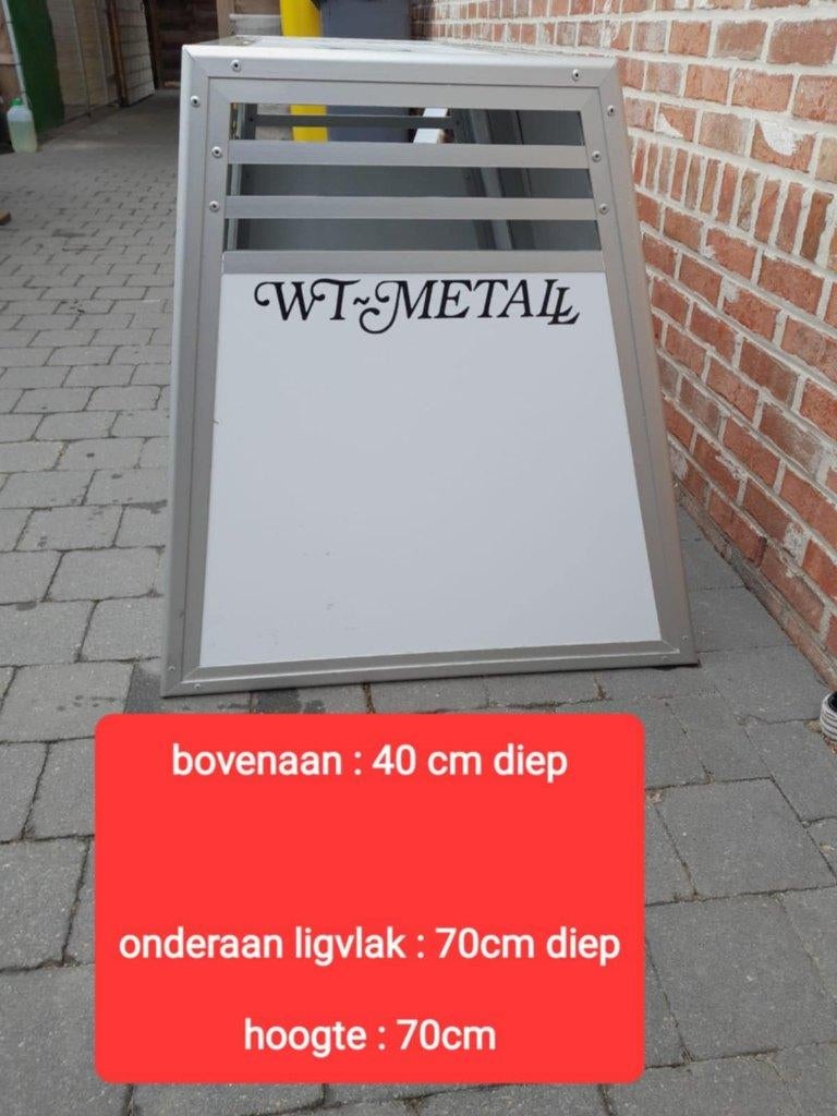 Honden bench WT metall, Dieren en Toebehoren, Ophalen, Zo goed als nieuw