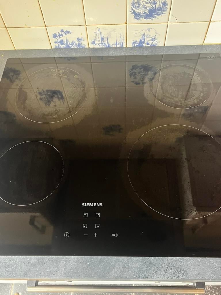 Vends table de cuisson vitrocéramique Siemens, Electroménager, Tables de cuisson, 4 zones de cuisson, Comme neuf, Enlèvement, À Poser