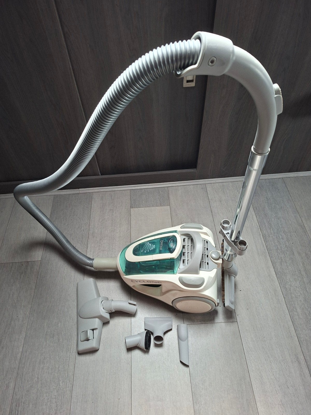 aspirateur sans sac, Réservoir, Aspirateur balai, Autres marques, Comme neuf