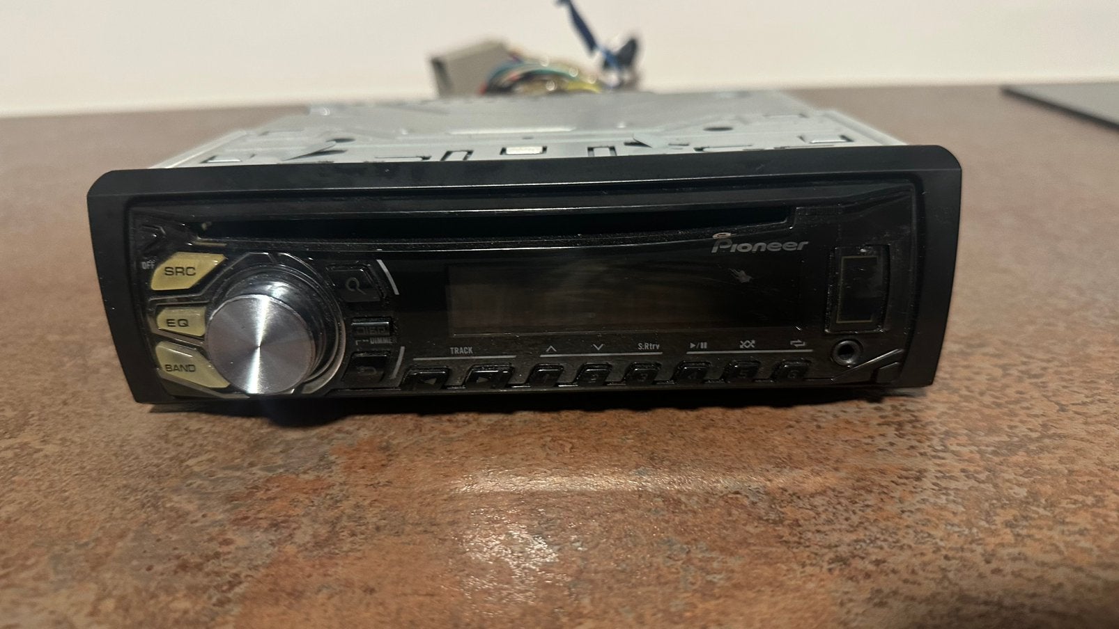 Poste radio Pioneer, Ophalen