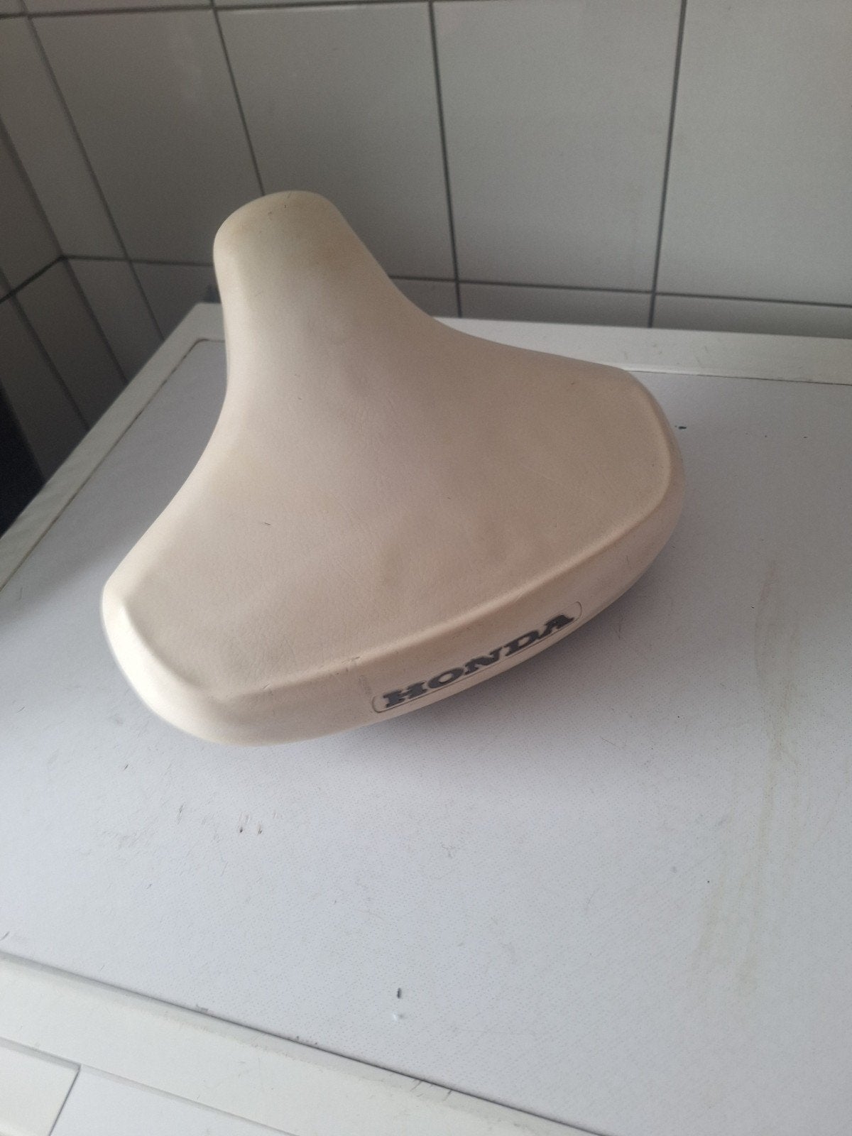 selle blanche honda camino origine, Vélos & Vélomoteurs, Enlèvement ou Envoi