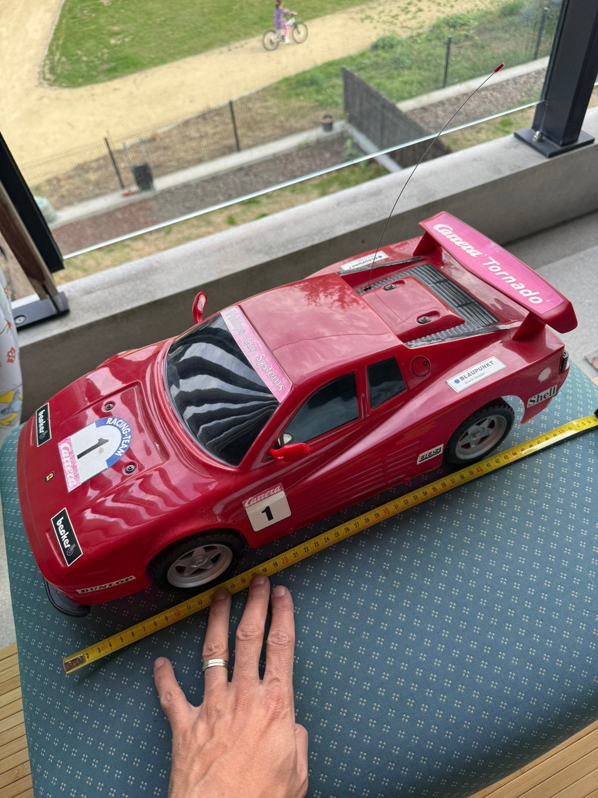 Ferrari Testarossa RC grand format Vintage 1/10, Hobby & Loisirs créatifs, Enlèvement ou Envoi, Utilisé, Plus grand que 1:32, Voiture