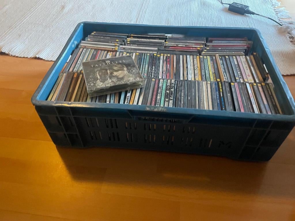 155 CD's bak inbegrepen (cash liefst), Ophalen, Gebruikt