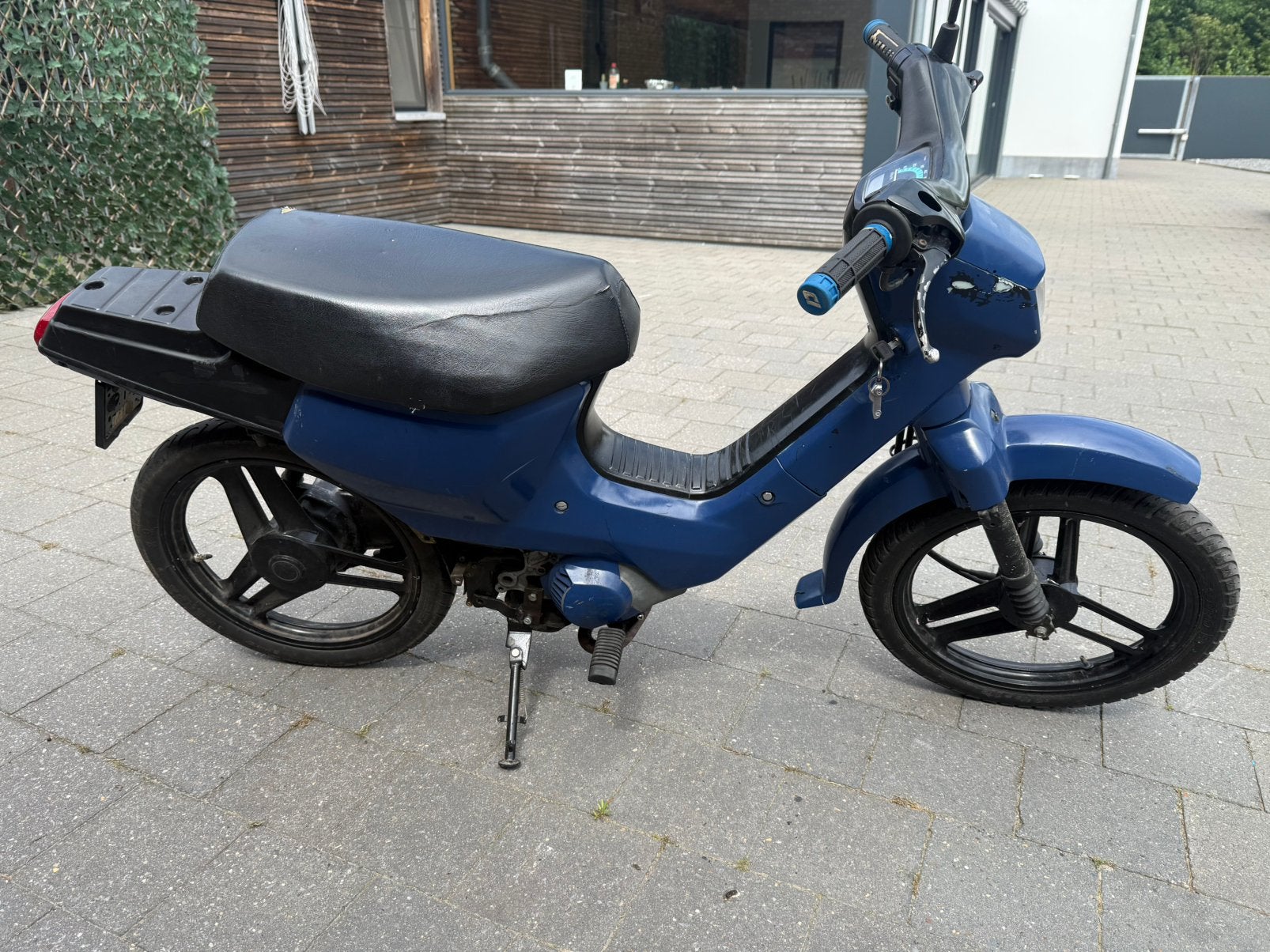 Honda wallaroo a klasse, Enlèvement, Comme neuf