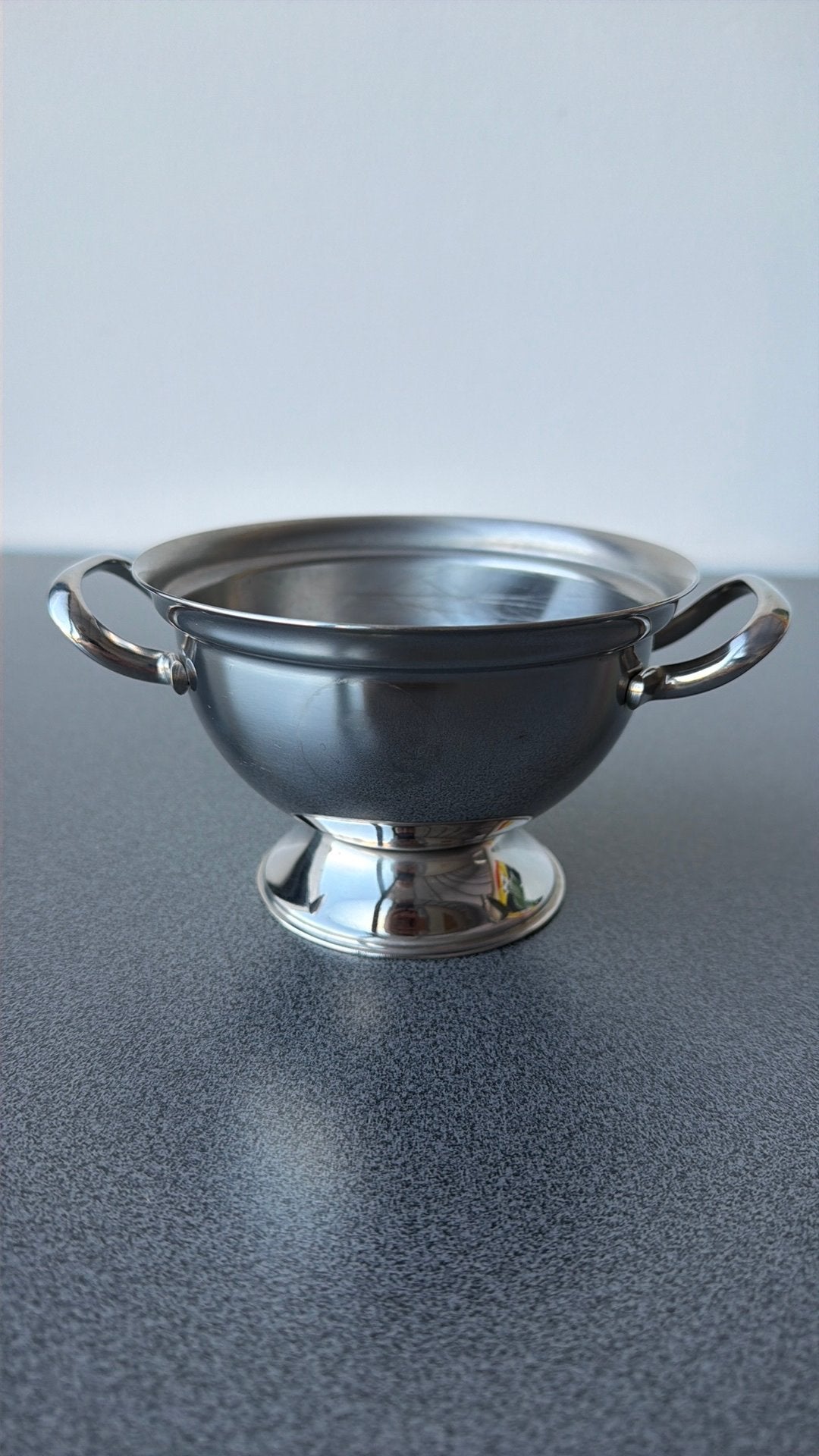 Alessi Italiaanse Design Sauskom (cl. 35) – RVS Vintage, Gebruikt, Vintage, Ophalen of Verzenden, Schaal of Schalen