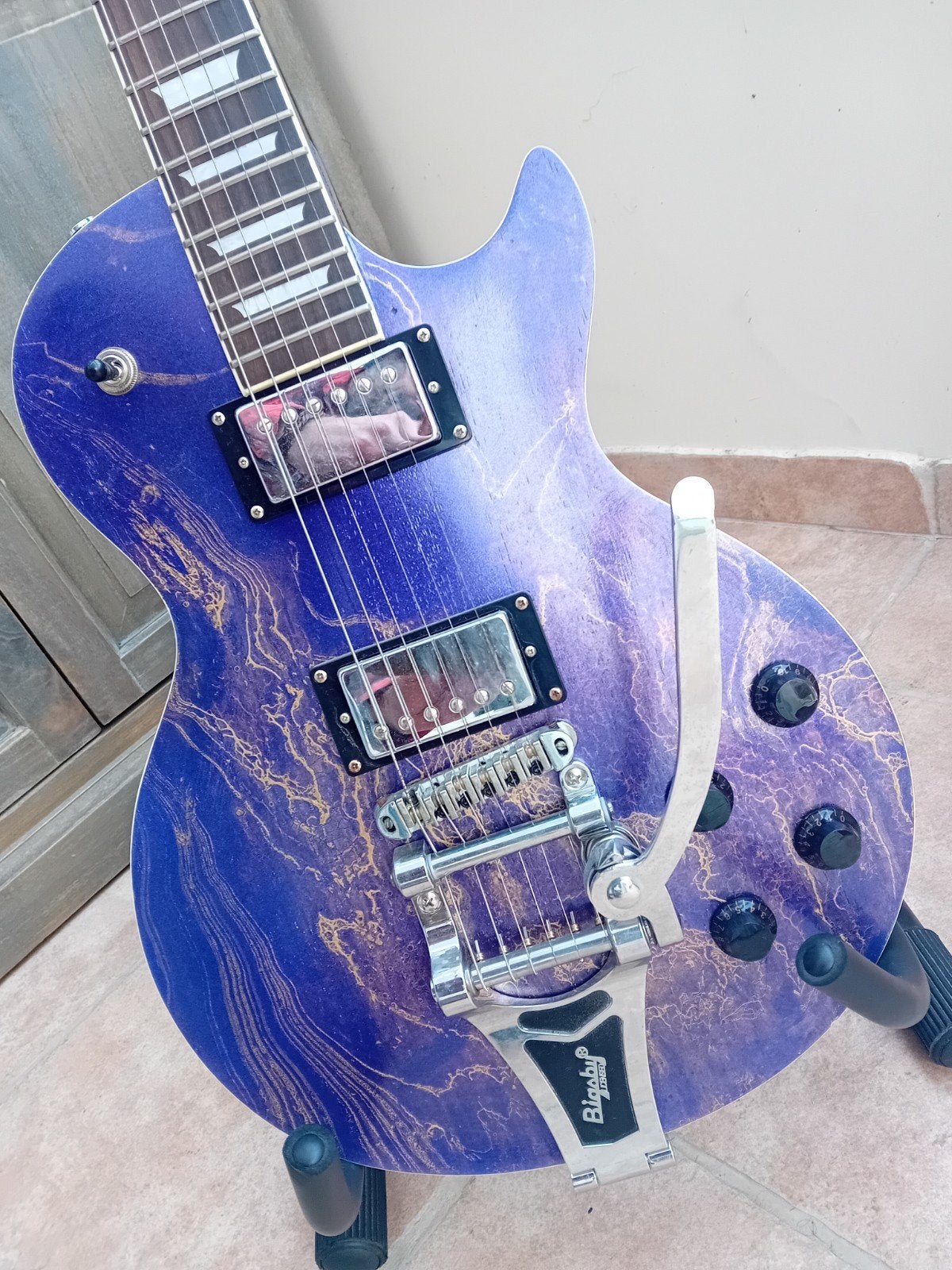 Fisher Les Paars (Epiphone Probuckers), Muziek en Instrumenten, Ophalen, Epiphone