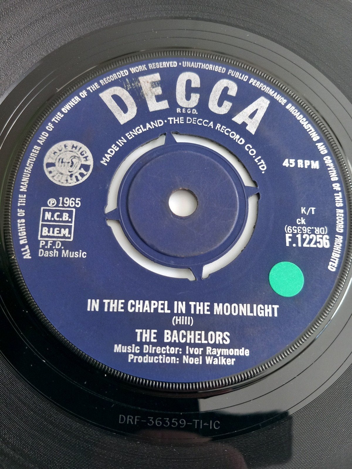 THE CHANCELLORS.IN THE CHAPEL IN THE MOONLIGHT. EXTRA SLOW, Enlèvement ou Envoi